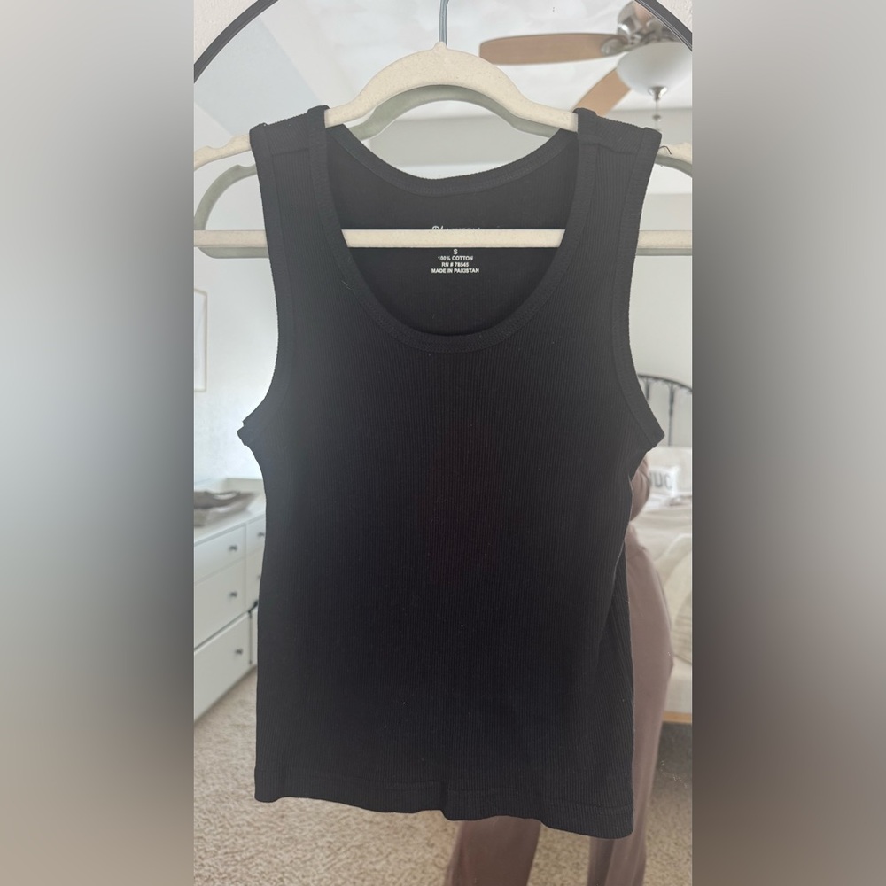 Elegant Black Sleeveless Tank Top